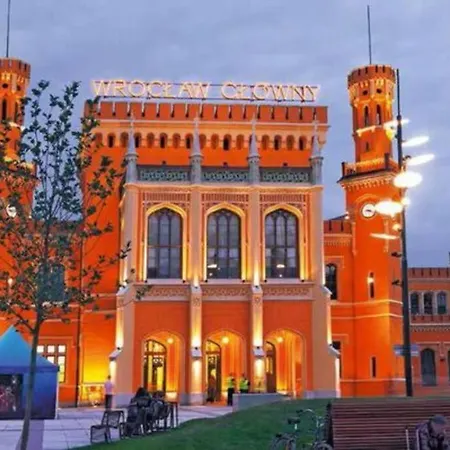 Lux With Private Garden-wroclaw Downtown Apartman Wrocław